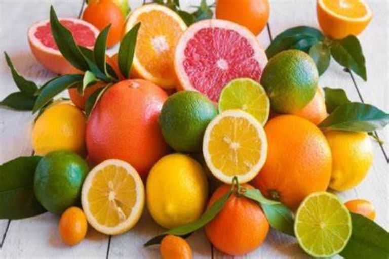 Trái cây chứa nhiều vitamin C tốt cho mắt